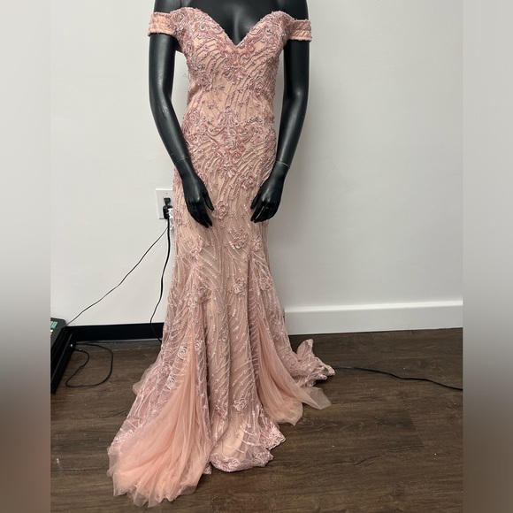 Jovani Dresses & Skirts - Jovani 00617 size 12 mauve off the shoulder long dress NWT